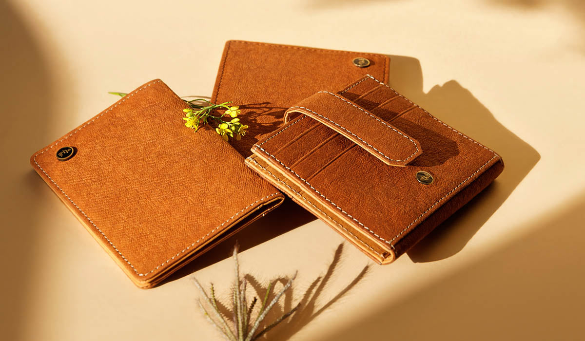 Leather-free Wallets