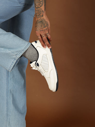 HARP Blue – White Casual Sneakers for Men with Line Detail | Extra Laces