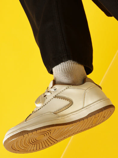 Minimal White Sneakers for Men with Beige Trim | Everyday Wear