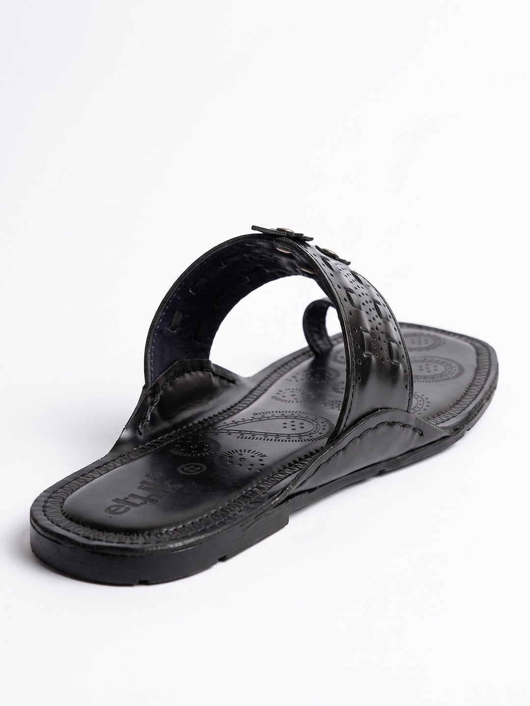 Ethik Raajtilak Black Kolhapuri-Style Chappal for Men