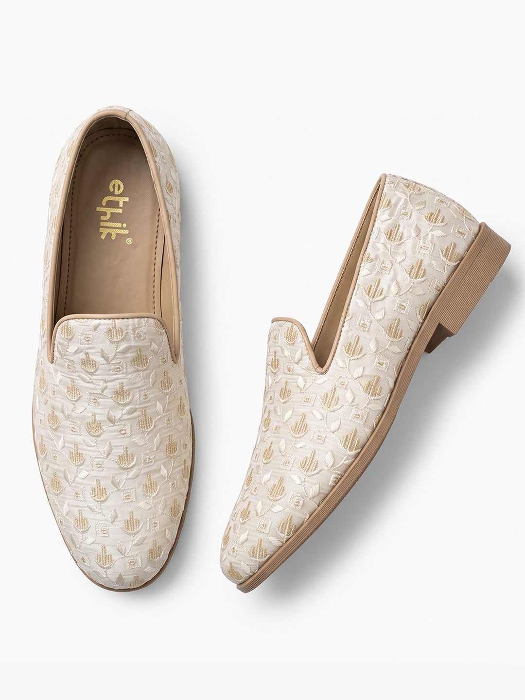 Ethnic Ivory Embroidered Slip-on-003