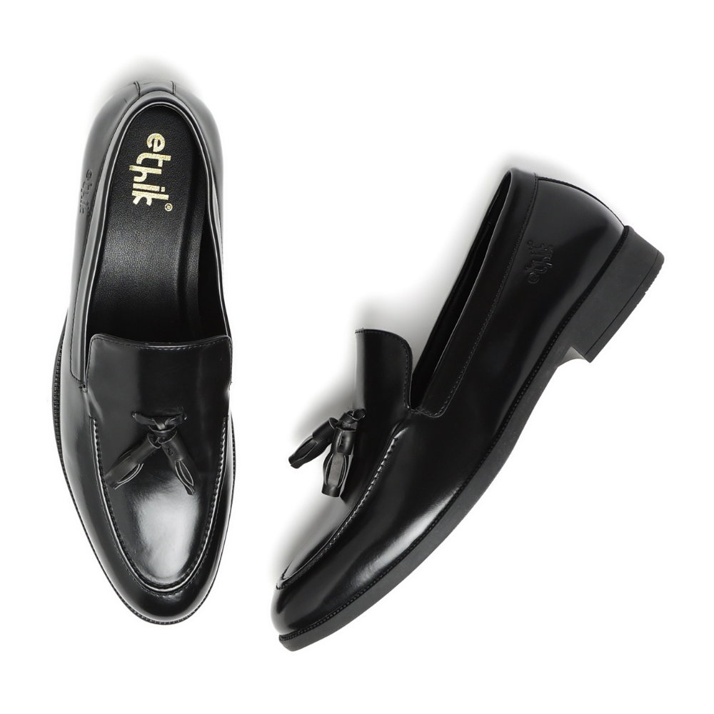 Tassio Olive Tassel Loafers