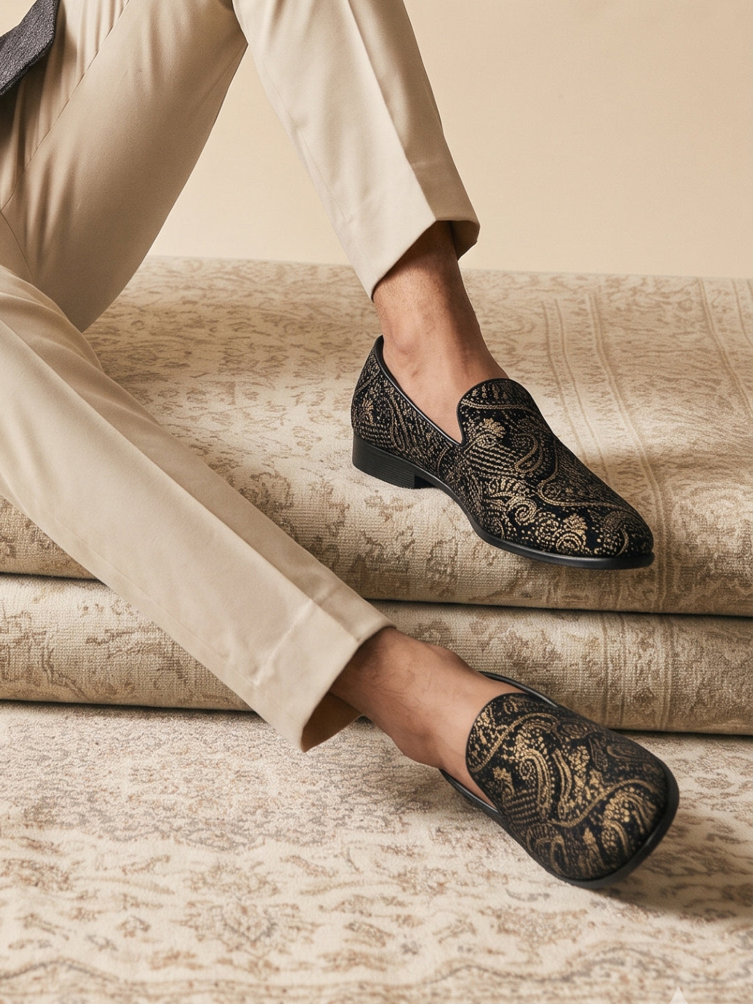 Black Paisley Embroidered Ethnic Slip-on-005