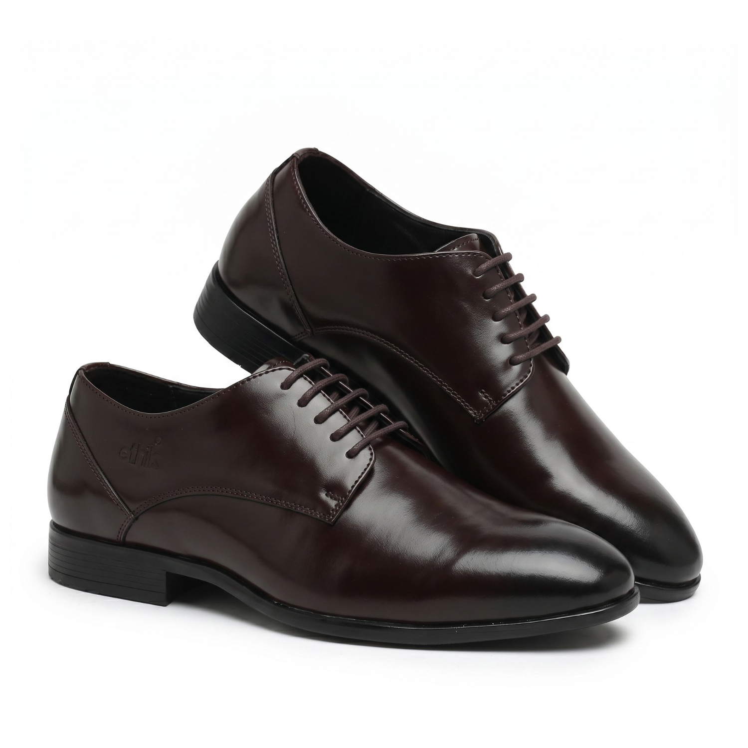 Amiable Brown Plain Derby Shoes for Men