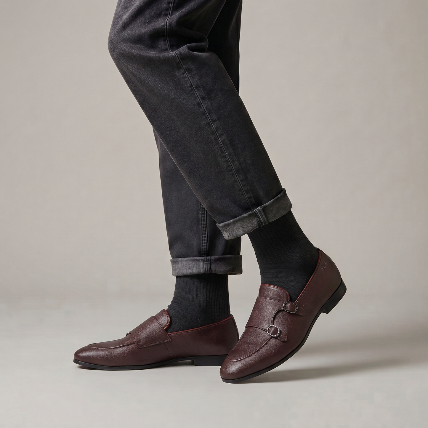 MONK ICON - Deep Bordeaux