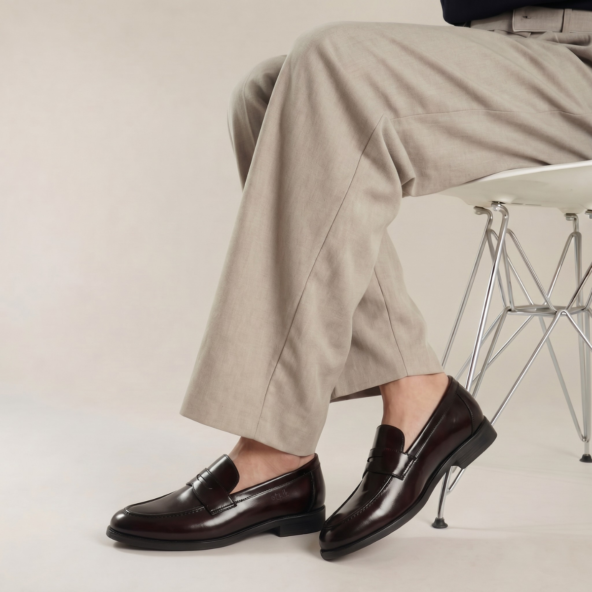 Simplicist - Brown