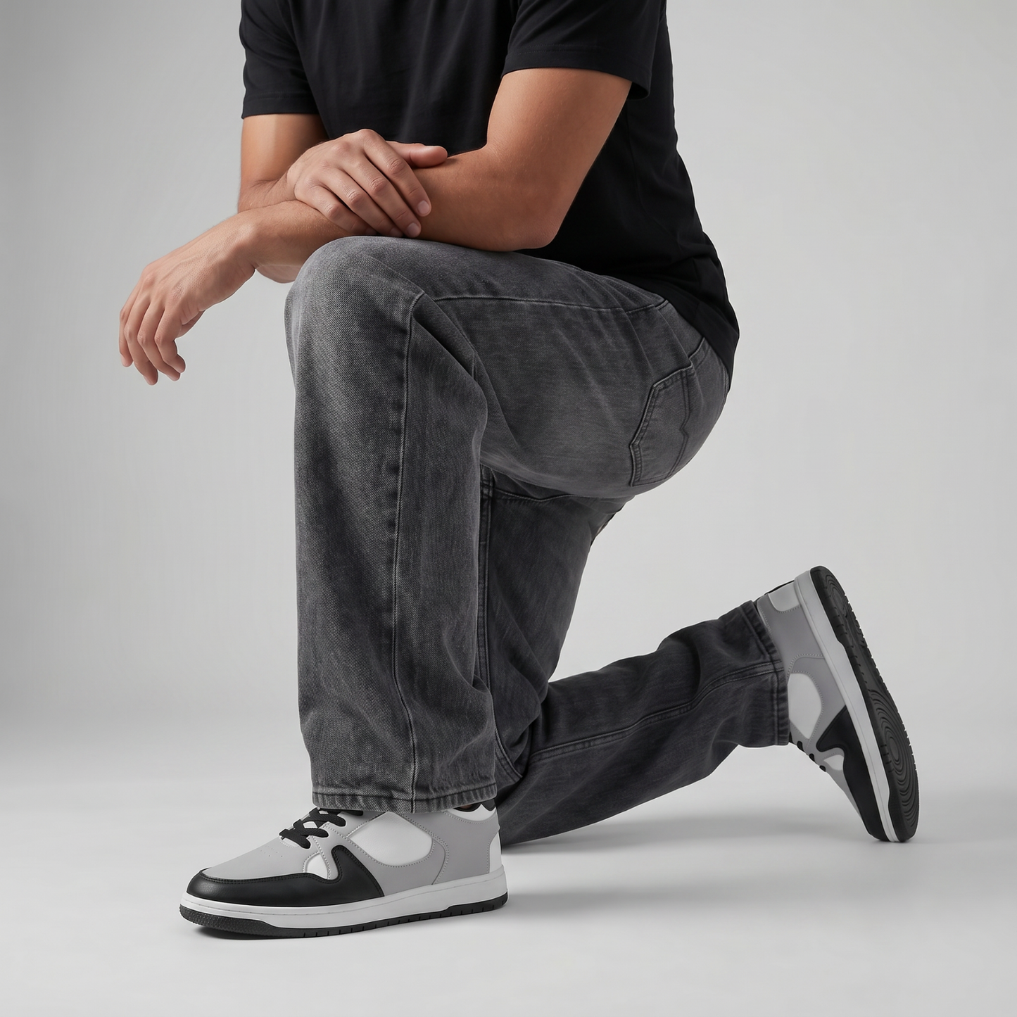 Trace - Black & Grey
