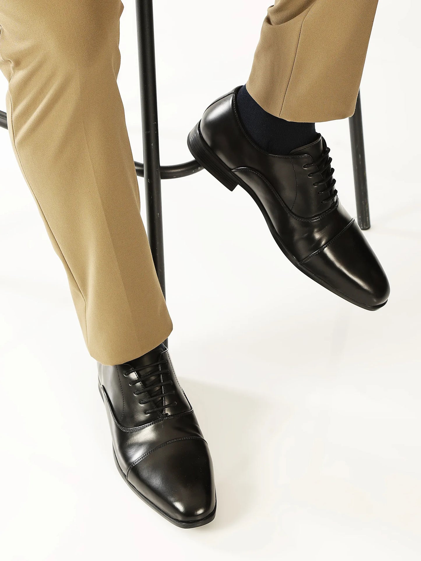 Suit-up - Black